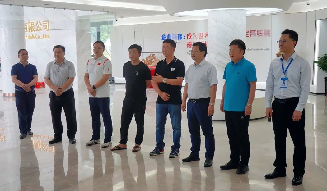 立讯精密王来胜副董事长一行到大江平台材料考察